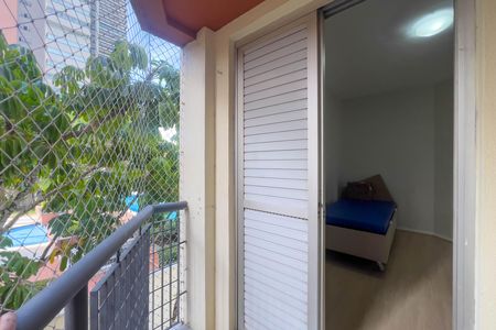 Apartamento à venda com 70m², 2 quartos e 1 vagaVaranda do quarto 2