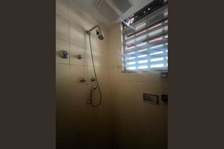 Apartamento à venda com 178m², 4 quartos e 1 vagaBanheiro da Suíte