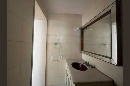 Apartamento à venda com 178m², 4 quartos e 1 vagaBanheiro da suíte 