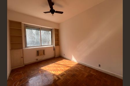 Apartamento à venda com 178m², 4 quartos e 1 vagaQuarto 4