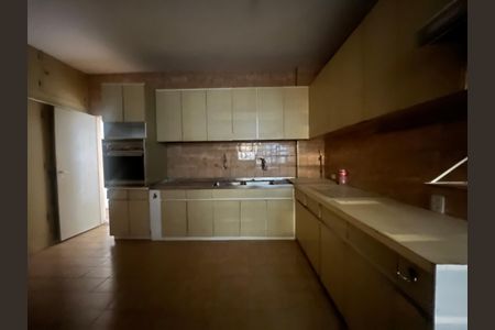 Apartamento à venda com 178m², 4 quartos e 1 vagaCozinha