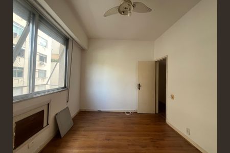 Apartamento à venda com 178m², 4 quartos e 1 vagaSuite 
