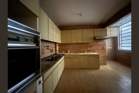 Apartamento à venda com 178m², 4 quartos e 1 vagaCozinha