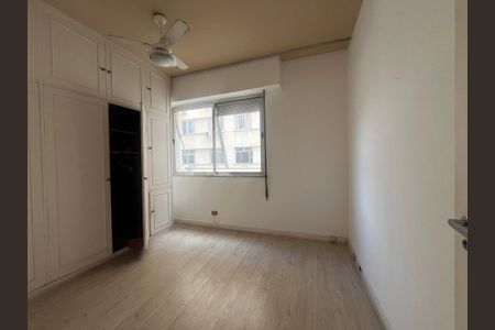 Apartamento à venda com 178m², 4 quartos e 1 vagaQuarto 2