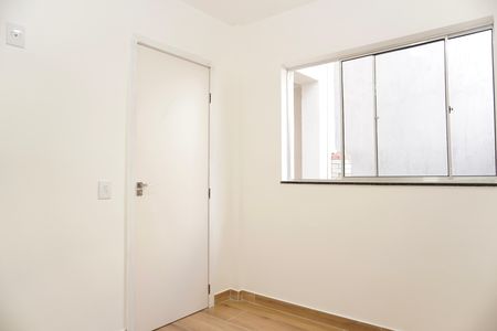 Suíte de apartamento para alugar com 1 quarto, 45m² em Santa Cruz, Belo Horizonte