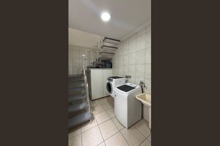 Apartamento à venda com 220m², 3 quartos e 2 vagasÁrea de Serviço