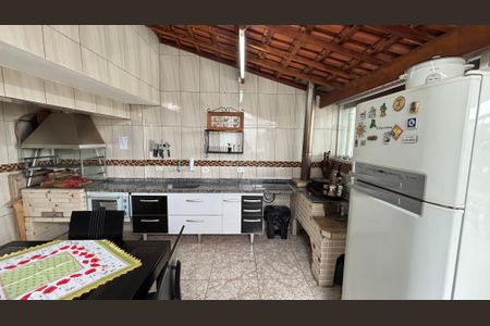 Apartamento à venda com 220m², 3 quartos e 2 vagasCobertura