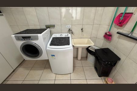Apartamento à venda com 220m², 3 quartos e 2 vagasÁrea de Serviço