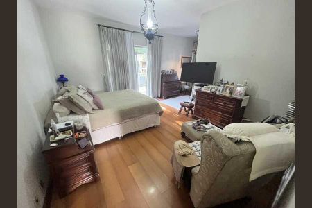Casa à venda com 4 quartos, 392m² em Jardim Guanabara, Rio de Janeiro