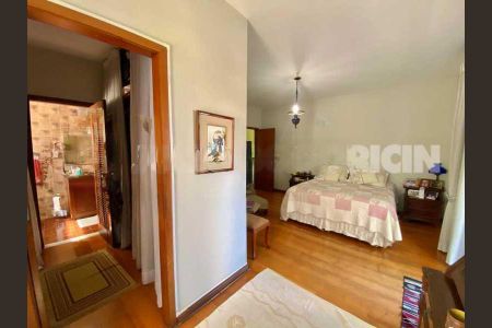 Casa à venda com 4 quartos, 392m² em Jardim Guanabara, Rio de Janeiro