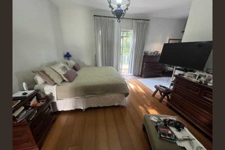 Casa à venda com 4 quartos, 392m² em Jardim Guanabara, Rio de Janeiro