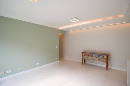 Apartamento para alugar com 69m², 2 quartos e 1 vagaSala