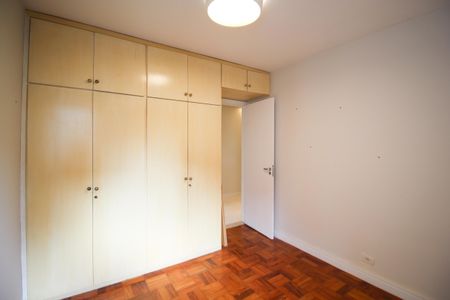 Apartamento para alugar com 69m², 2 quartos e 1 vagaQuarto 2