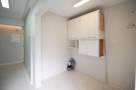 Apartamento para alugar com 69m², 2 quartos e 1 vagaÁrea de Serviço