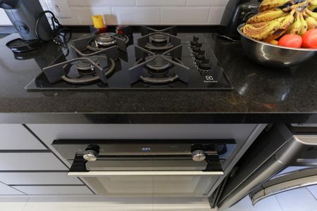 Apartamento à venda com 66m², 2 quartos e 2 vagas Apartamento à venda com 66m², 2 quartos e 2 vagasCozinha e área de serviço