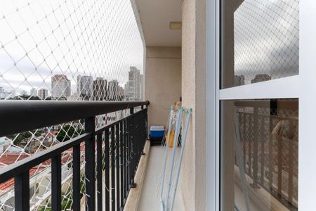 Apartamento à venda com 66m², 2 quartos e 2 vagas Apartamento à venda com 66m², 2 quartos e 2 vagasVaranda