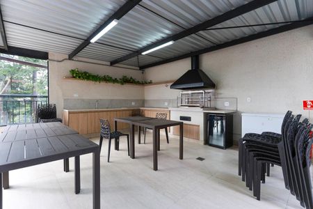 Apartamento à venda com 66m², 2 quartos e 2 vagas Apartamento à venda com 66m², 2 quartos e 2 vagasÁrea comum - Churrasqueira