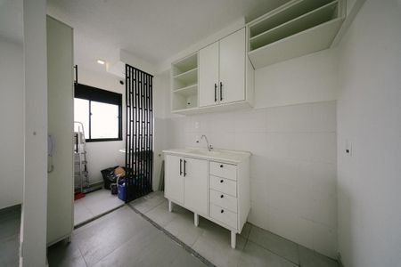 Apartamento para alugar com 38m², 2 quartos e sem vaga Apartamento para alugar com 38m², 2 quartos e sem vagaCozinha e Área de Serviço