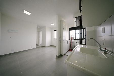 Apartamento para alugar com 38m², 2 quartos e sem vaga Apartamento para alugar com 38m², 2 quartos e sem vagaCozinha e Área de Serviço