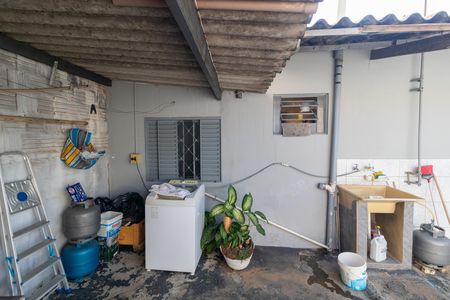 Casa à venda com 60m², 2 quartos e 1 vaga Casa à venda com 60m², 2 quartos e 1 vagaÁrea de Serviço