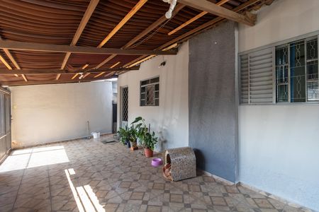 Casa à venda com 60m², 2 quartos e 1 vaga Casa à venda com 60m², 2 quartos e 1 vagaGaragem