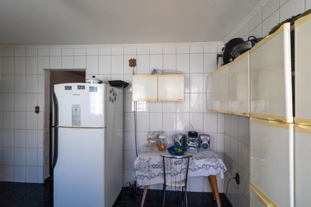 Casa à venda com 60m², 2 quartos e 1 vaga Casa à venda com 60m², 2 quartos e 1 vagaCozinha