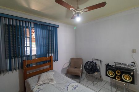 Casa à venda com 60m², 2 quartos e 1 vaga Casa à venda com 60m², 2 quartos e 1 vagaQuarto 01