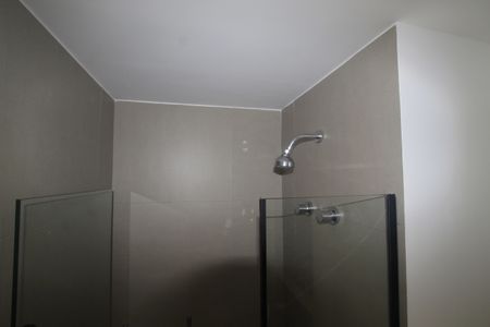 Banheiro de kitnet/studio à venda com 1 quarto, 28m² em Vila Mariana, São Paulo