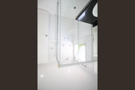 Apartamento para alugar com 137m², 3 quartos e 2 vagasBanheiro