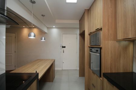 Apartamento para alugar com 137m², 3 quartos e 2 vagasCozinha