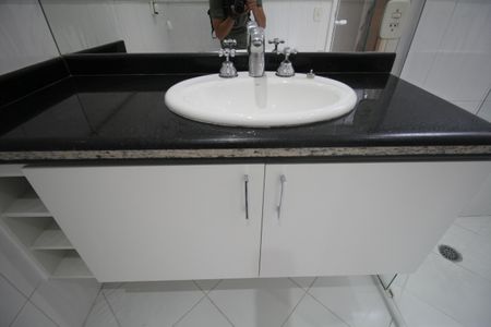Apartamento para alugar com 137m², 3 quartos e 2 vagasBanheiro