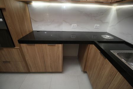 Apartamento para alugar com 137m², 3 quartos e 2 vagasCozinha