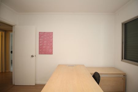Apartamento para alugar com 137m², 3 quartos e 2 vagasQuarto 2