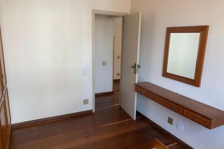 Apartamento para alugar com 147m², 4 quartos e 1 vaga Apartamento para alugar com 147m², 4 quartos e 1 vagaQuarto 3