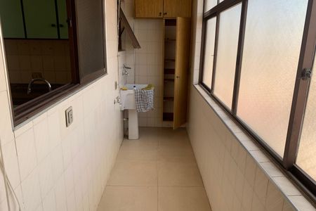 Apartamento para alugar com 147m², 4 quartos e 1 vaga Apartamento para alugar com 147m², 4 quartos e 1 vagaÁrea de Serviço