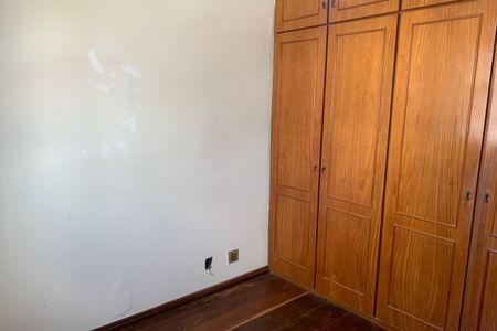 Apartamento para alugar com 147m², 4 quartos e 1 vaga Apartamento para alugar com 147m², 4 quartos e 1 vagaQuarto 2