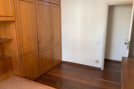 Apartamento para alugar com 147m², 4 quartos e 1 vaga Apartamento para alugar com 147m², 4 quartos e 1 vagaQuarto 3