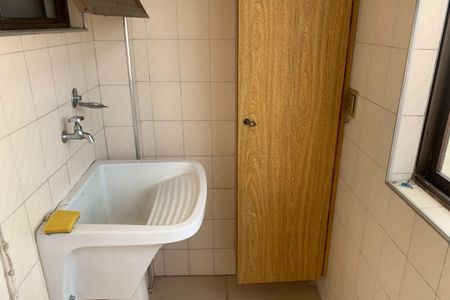 Apartamento para alugar com 147m², 4 quartos e 1 vaga Apartamento para alugar com 147m², 4 quartos e 1 vagaÁrea de Serviço