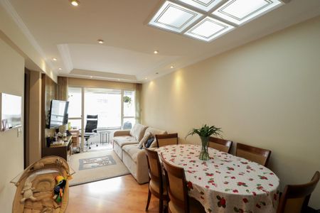 Apartamento para alugar com 65m², 2 quartos e 2 vagasSala