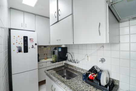 Apartamento para alugar com 65m², 2 quartos e 2 vagasCozinha e Área de Serviço