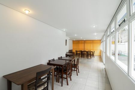 Apartamento para alugar com 65m², 2 quartos e 2 vagasSalão de Festas