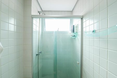 Apartamento para alugar com 65m², 2 quartos e 2 vagasBanheiro Social