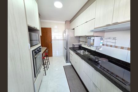 Apartamento para alugar com 120m², 3 quartos e 2 vagas Apartamento para alugar com 120m², 3 quartos e 2 vagasCozinha