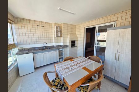 Apartamento para alugar com 120m², 3 quartos e 2 vagas Apartamento para alugar com 120m², 3 quartos e 2 vagasVaranda