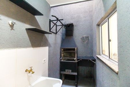 Casa de condomínio à venda com 50m², 2 quartos e 1 vagaÁrea de Serviço
