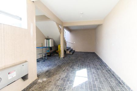 Casa de condomínio à venda com 50m², 2 quartos e 1 vagaÁrea externa