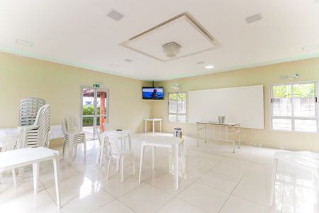 Apartamento à venda com 48m², 2 quartos e 1 vagaÁrea comum - Salão de festas