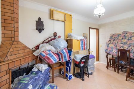 Casa à venda com 264m², 5 quartos e 3 vagasSala
