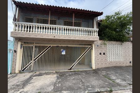 Casa à venda com 264m², 5 quartos e 3 vagasPlaca 