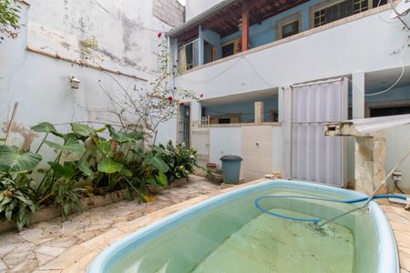Casa à venda com 264m², 5 quartos e 3 vagasPiscina